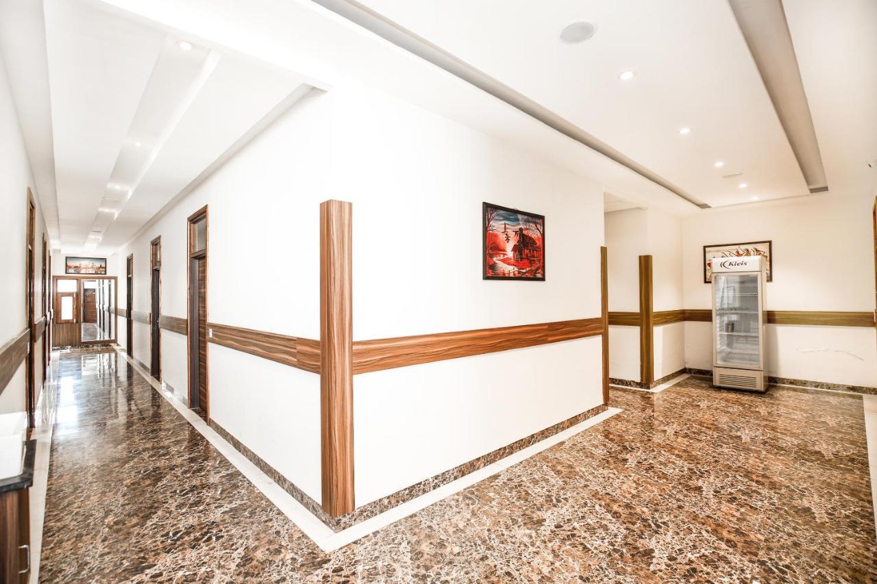 Hotel Woodcrest Zirakpur Chandigarh- Best Family Hotel - Luxurious Rooms - Unit Of Sidham Group 외부 사진